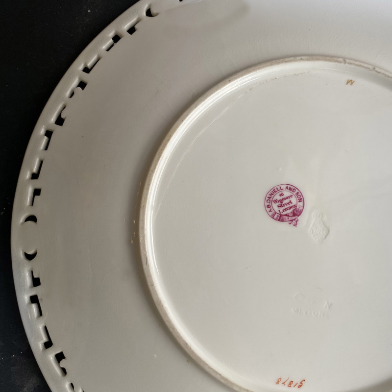 Vintage Mintons 22 cm Dinner Plate