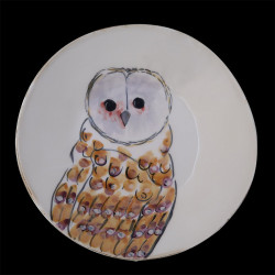 Majolica with owl deep plate
